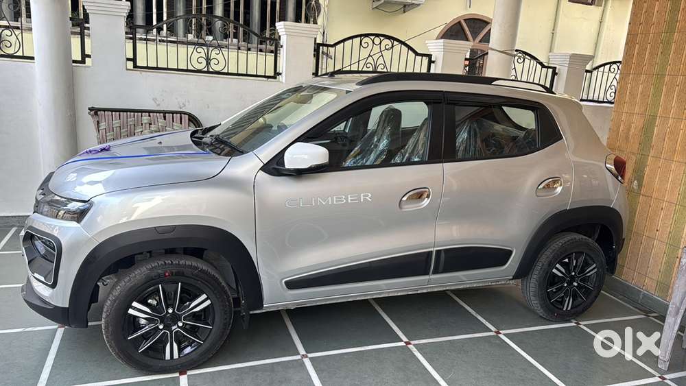 Renault 2025 Kwid Year Car