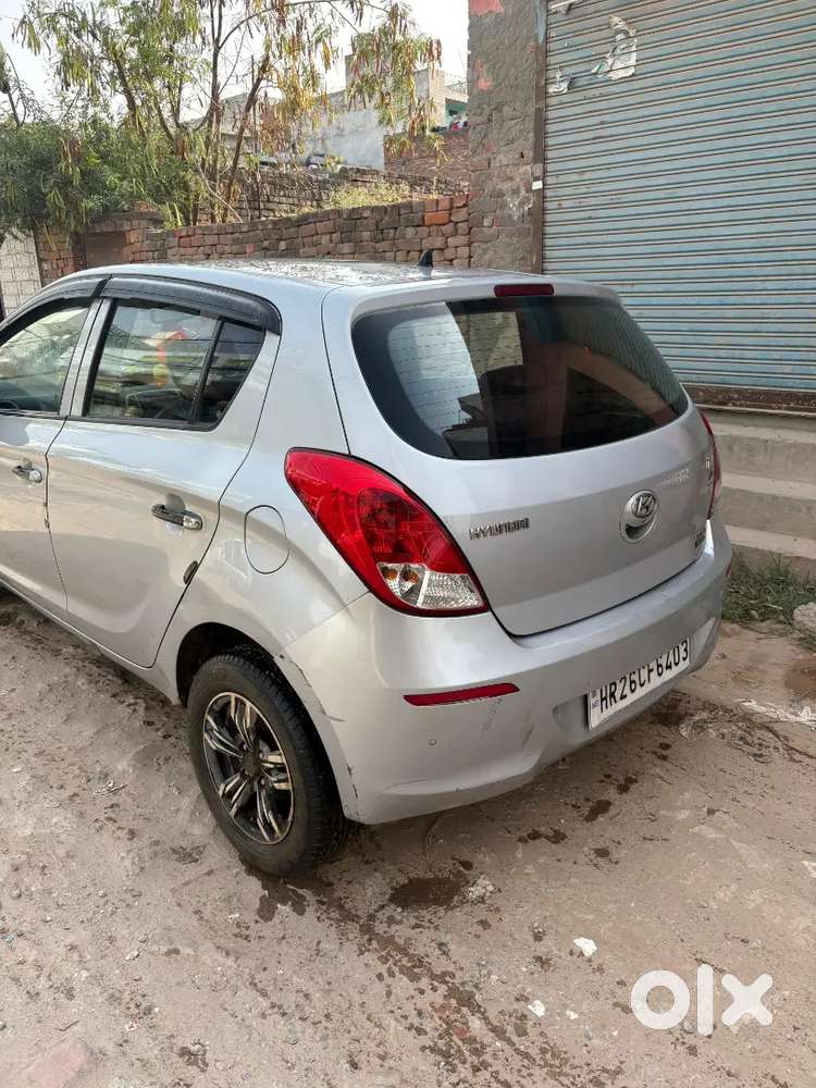 Hyundai I20 2014 Cng & Hybrids 90000 Km Driven