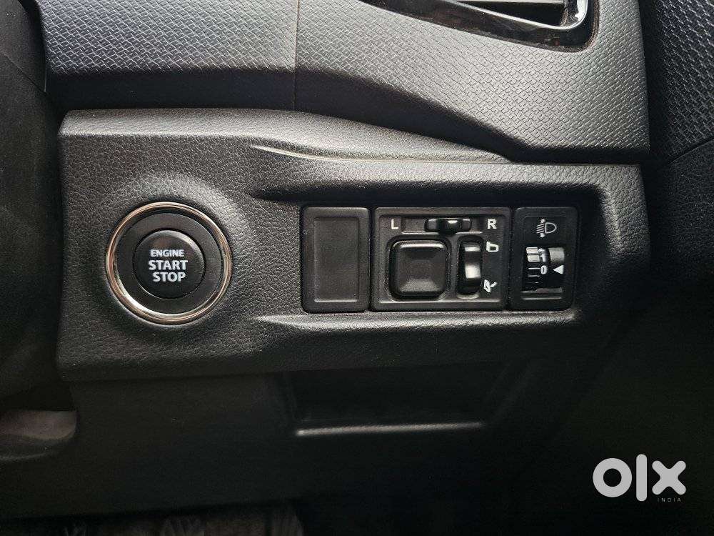 Maruti Suzuki Brezza 1.5 Zxi Smart Hybrid, 2021, Petrol