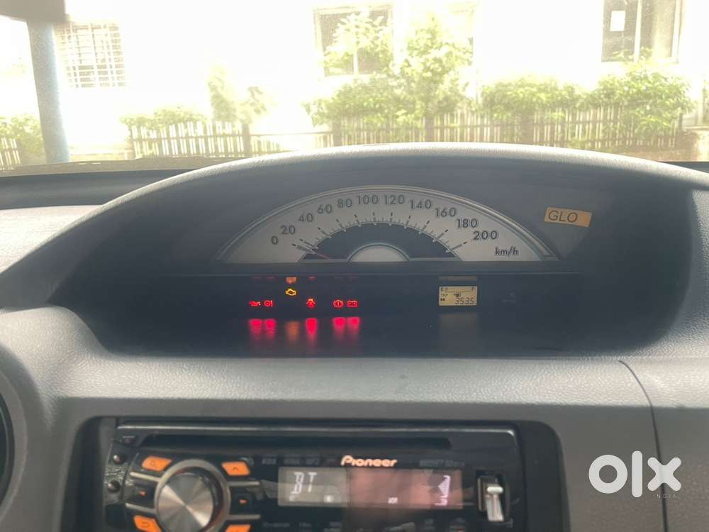 Toyota Etios J Ps, 2011 Car