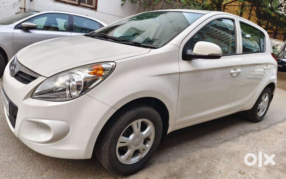 Hyundai I20 Sportz 1.2 Bs-iv, 2012, Petrol