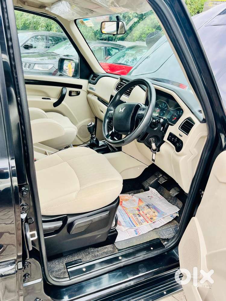 Mahindra Scorpio Classic 2.2 S 11 Mt 7 Str, 2023, Diesel