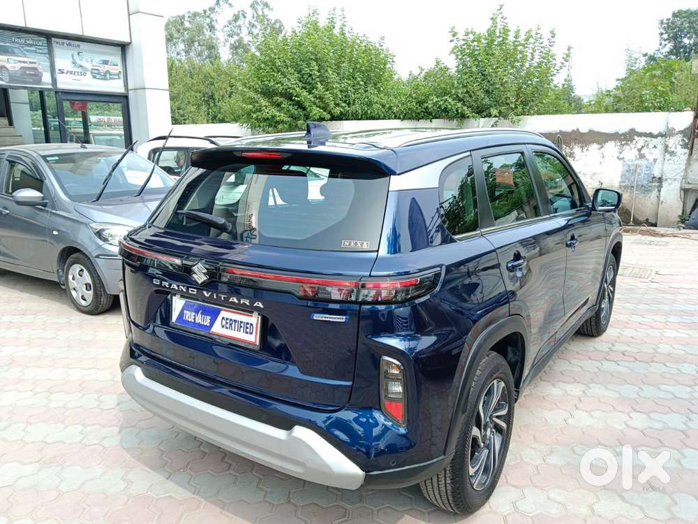 Maruti Suzuki Grand Vitara Smart Hybrid Alpha, 2025, Petrol