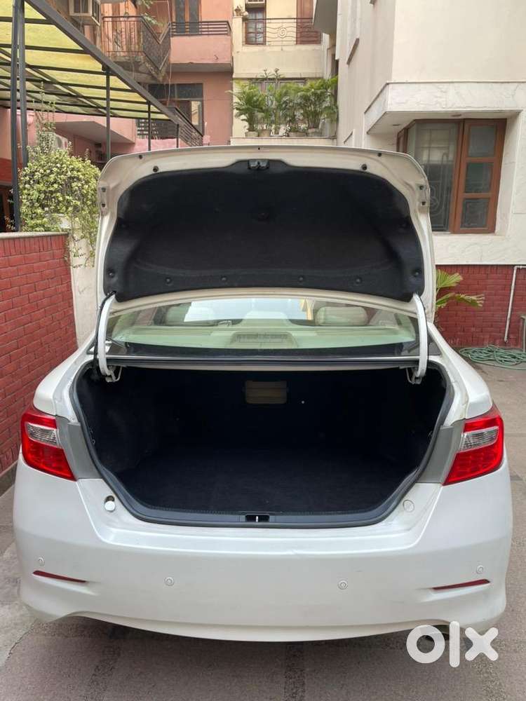 Still Showroom Conditionluxurycheap Priceno Repairs Required
