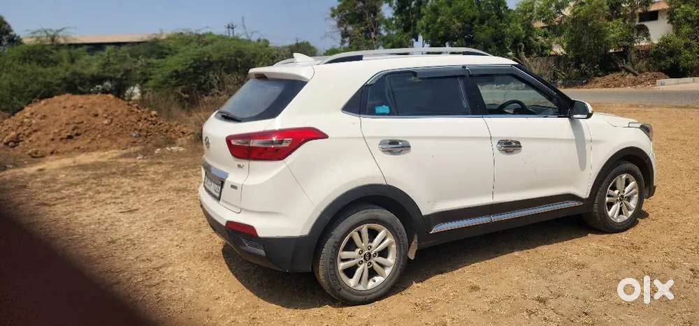 Hyundai Creta 2015 Diesel 122354 Km Driven One Hand Use