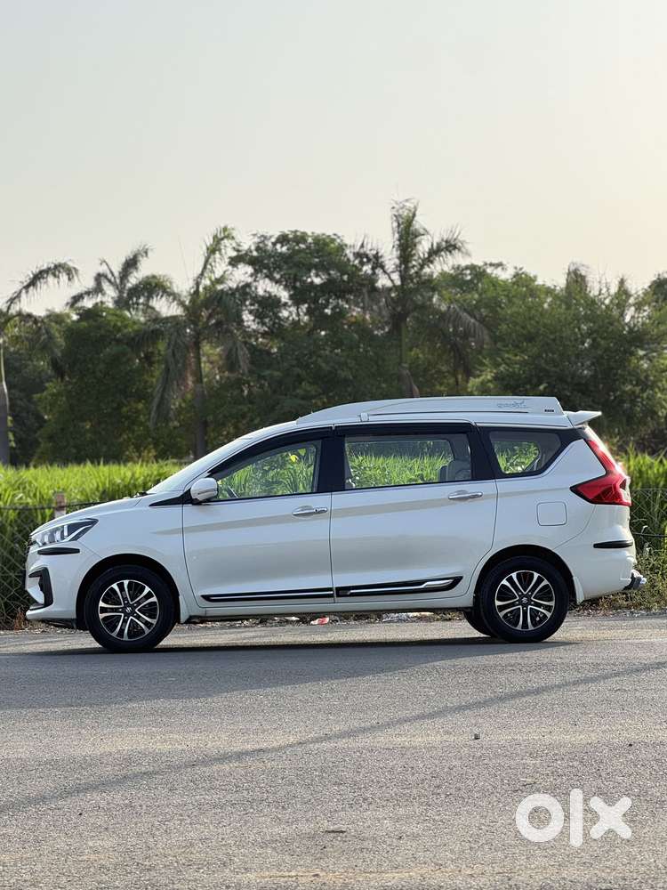 Maruti Suzuki Ertiga Zxi (o) Cng [2022-2023], 2023, Cng & Hybrids