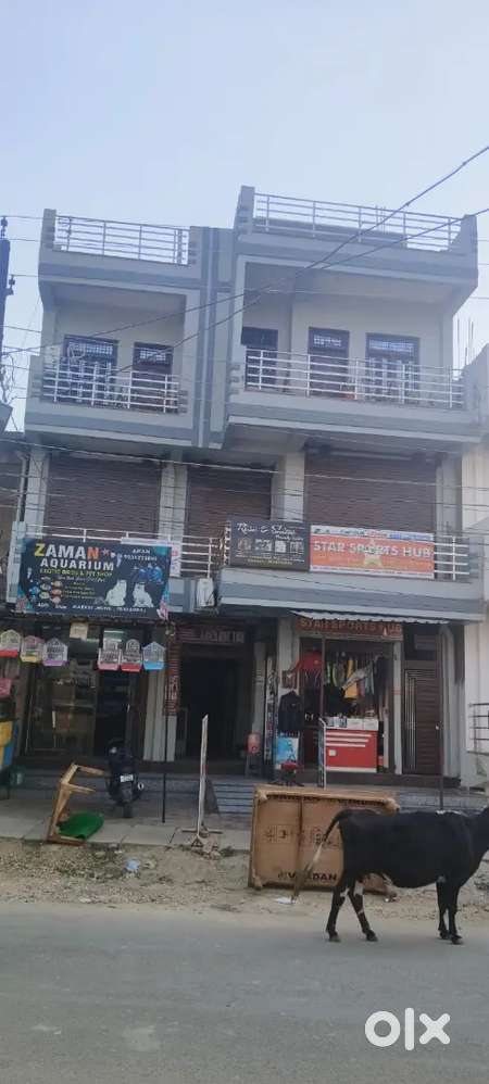TO LET / FLAT RENT PAR UPALABDH HAI

​Jhunsi Main Road par 2 BHK fully