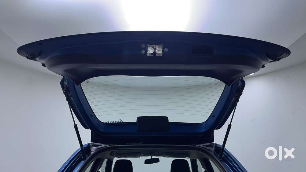 Maruti Suzuki Ignis 1.2 Zeta Amt Dual Tone, 2017, Petrol