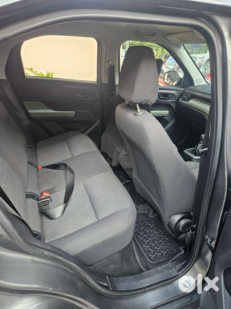 Tata Punch, 2022, Petrol