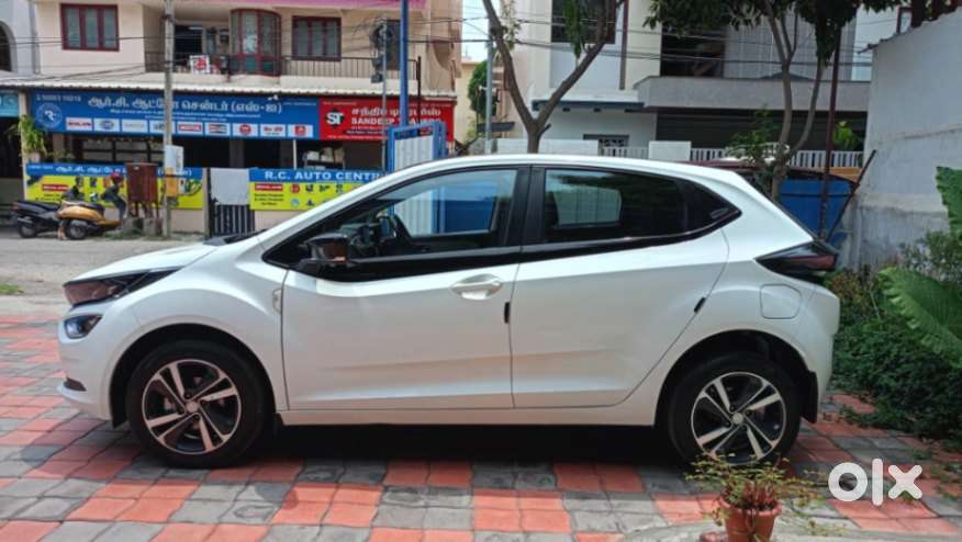 Tata Altroz Xz, 2022, Petrol