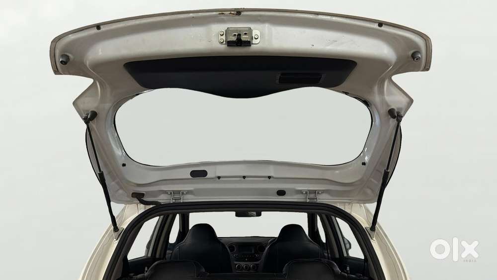 Hyundai Grand I10 Sportz 1.2 Kappa Vtvt, 2017, Petrol