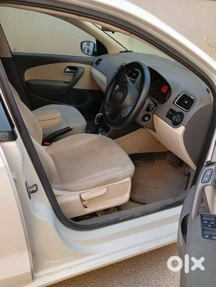 Volkswagen Vento 2010-2013 Diesel Highline, 2012, Diesel