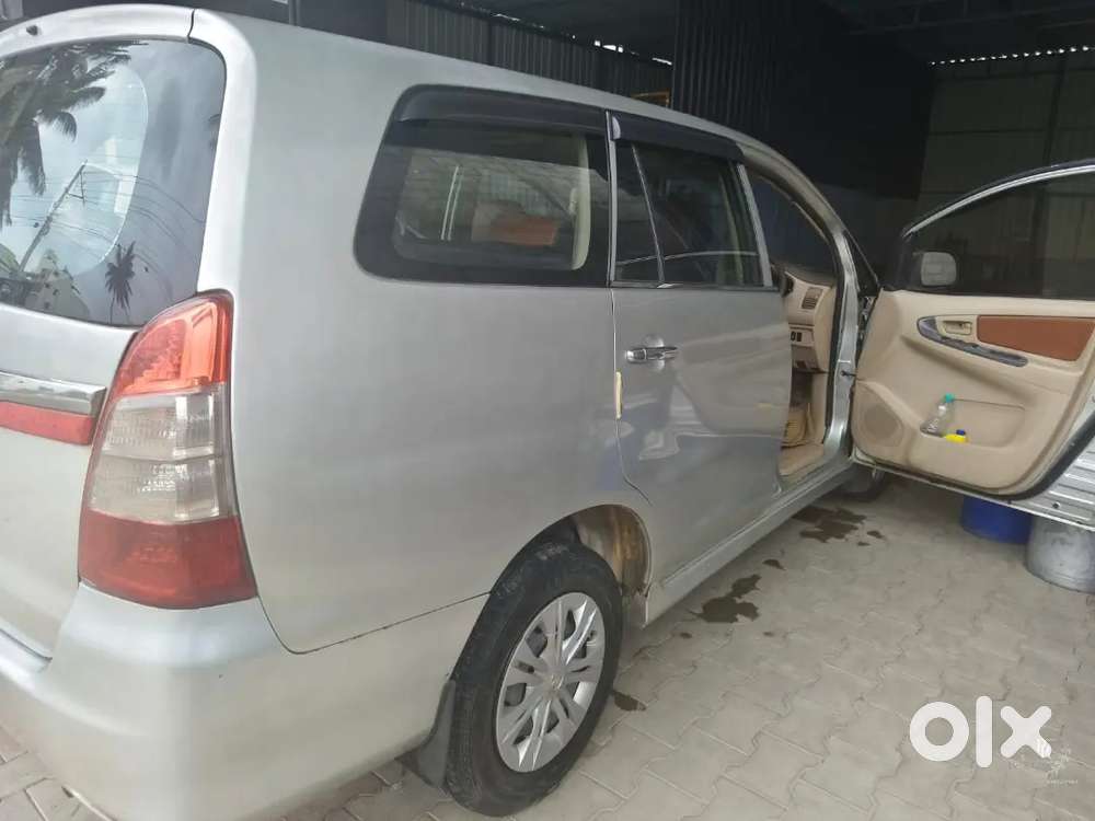 Toyota Innova 2008 7 Seater