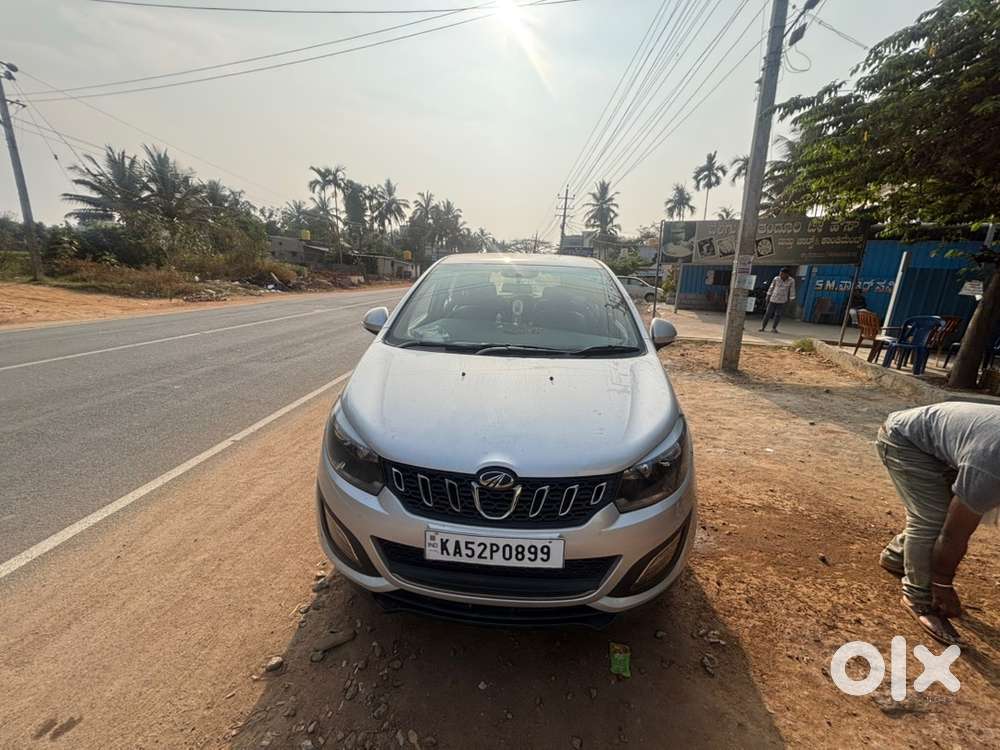 Mahindra Marazzo 2024 Diesel Well Maintained