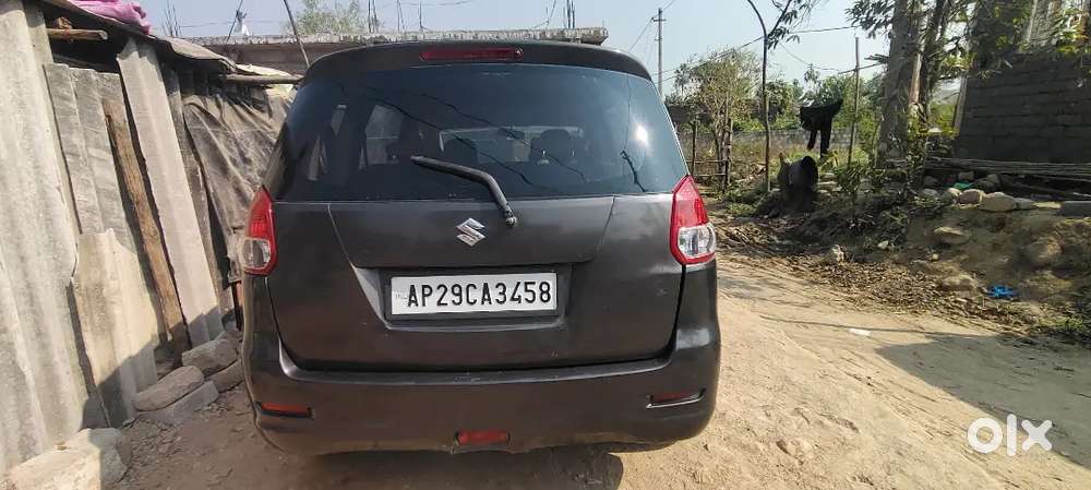 Maruti Suzuki Ertiga 2013 Petrol 88500 Km Driven