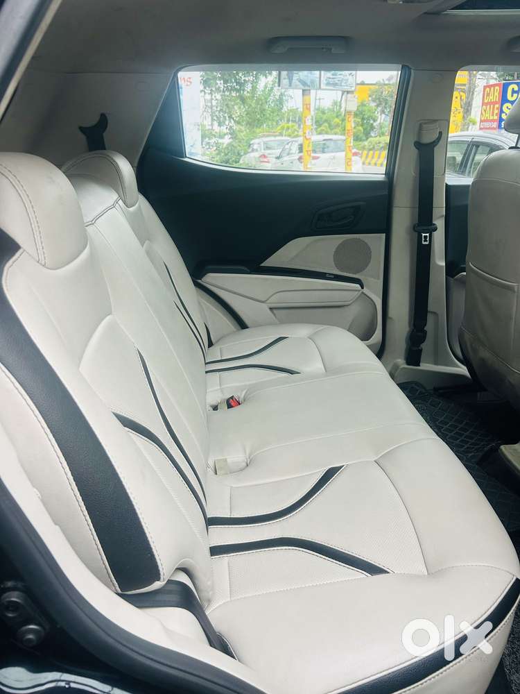 Mahindra Xuv300 W6, 2021, Petrol