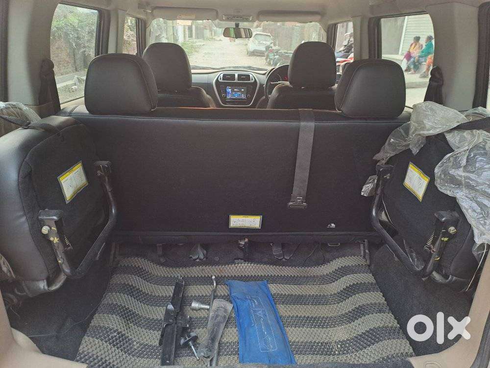 Mahindra Tuv 300, 2018, Diesel