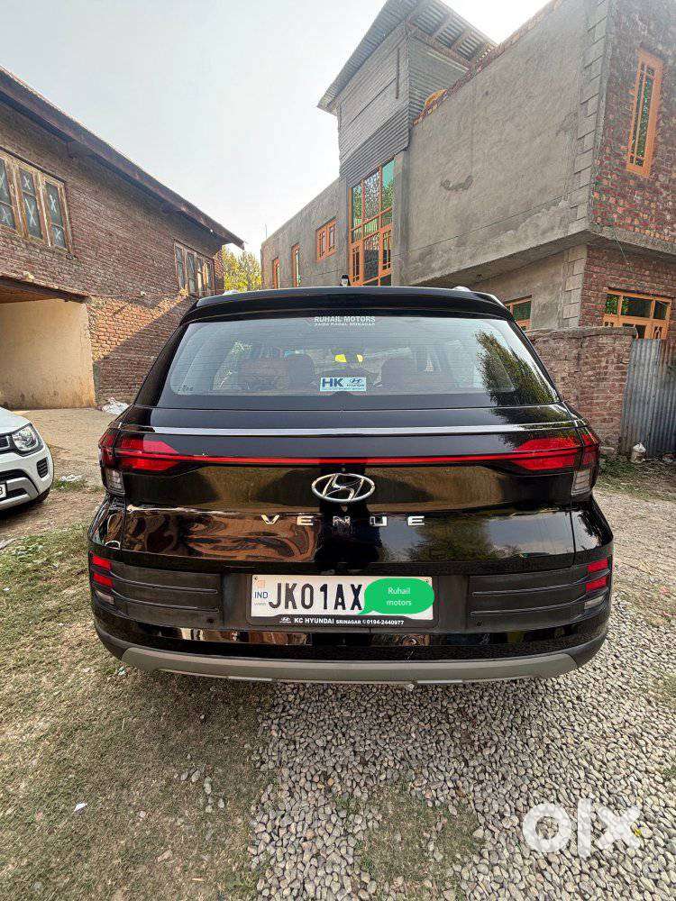 Hyundai Venue 1.2 S Plus, 2024, Petrol