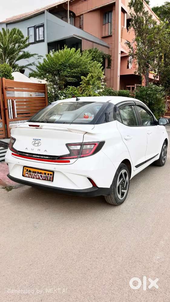 Hyundai Aura 2025 Petrol 60000 Km Driven