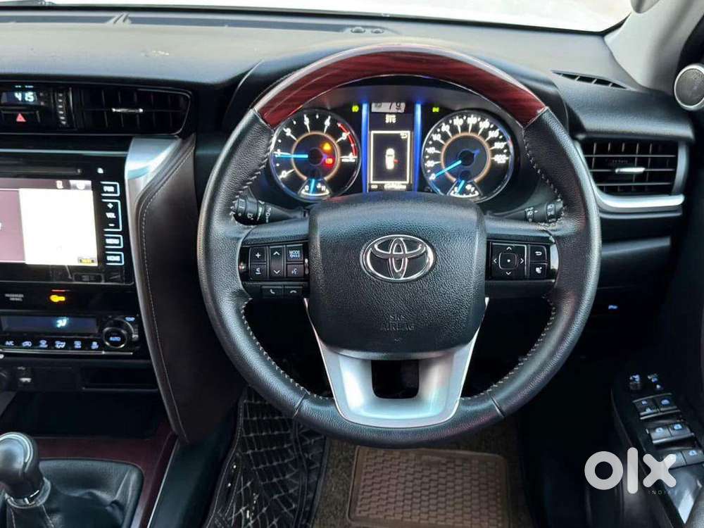 Toyota Fortuner [2021-ongoing] 2.8 2wd Diesel At, 2021, Diesel