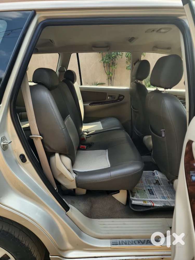 Toyota Innova 2.5 Vx 8 Str, 2014, Diesel