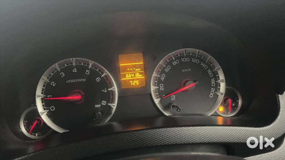 Maruti Suzuki Swift Vvt Vxi, 2013, Petrol