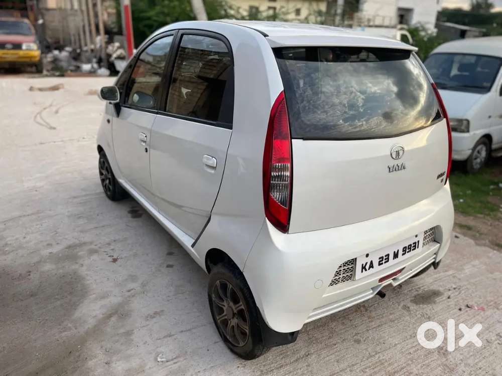 Tata Nano 2012