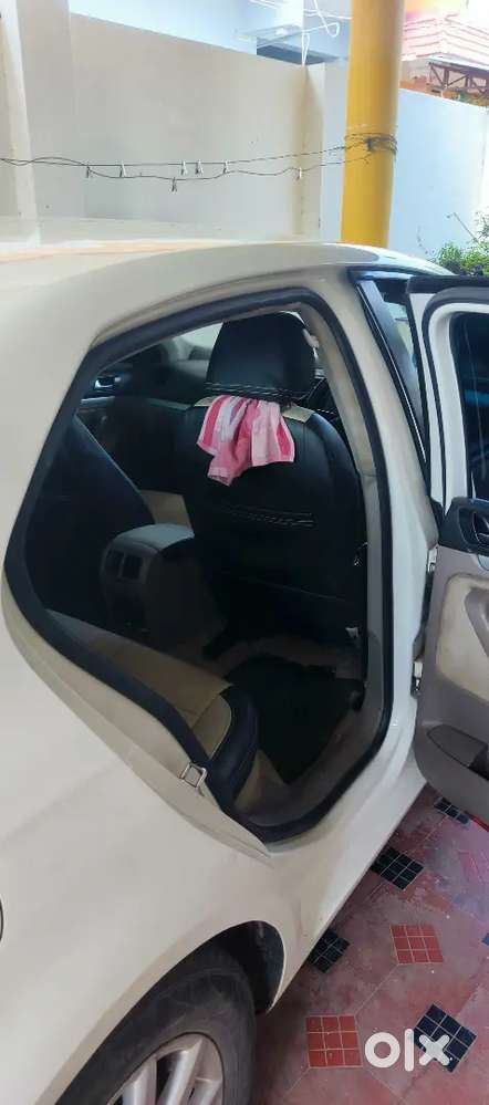 Ac, Ps, Pw All Working
Engine Excellent Condition