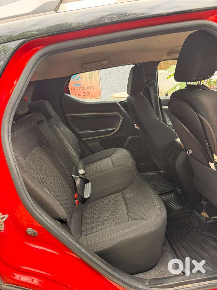 Renault Kiger Rxz Mt Dual Tone 2021  Excellent Condition  1st Owner