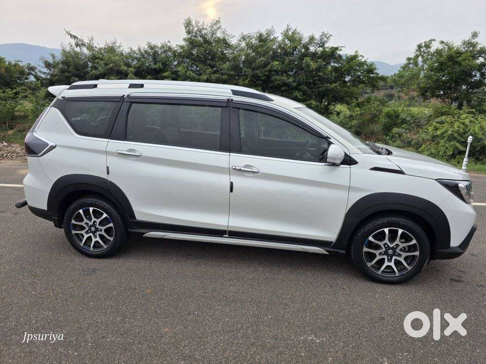Maruti Suzuki Xl6 1.5 Alpha Mt, 2023, Petrol