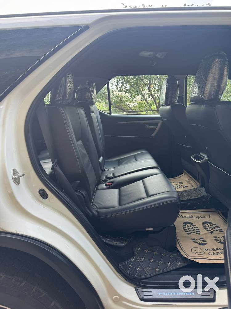 Toyota Fortuner [2021-ongoing] 2.8 2wd Diesel At, 2022, Diesel
