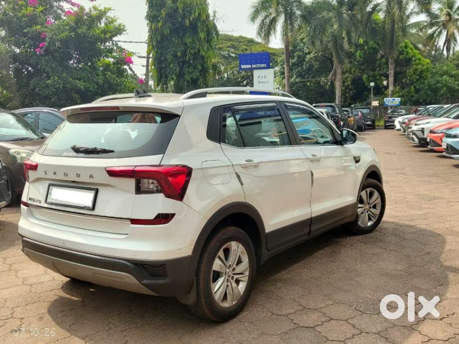 Skoda Kushaq 1.0 Tsi Ambition, 2023, Petrol