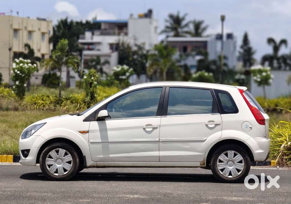Ford Figo Petrol Zxi, 2010, Petrol