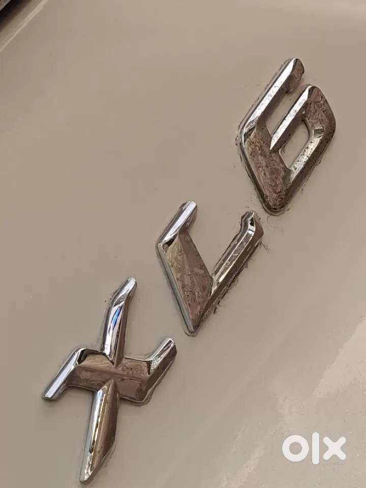 Maruti Suzuki Xl6 1.5 Alpha At, 2022, Petrol