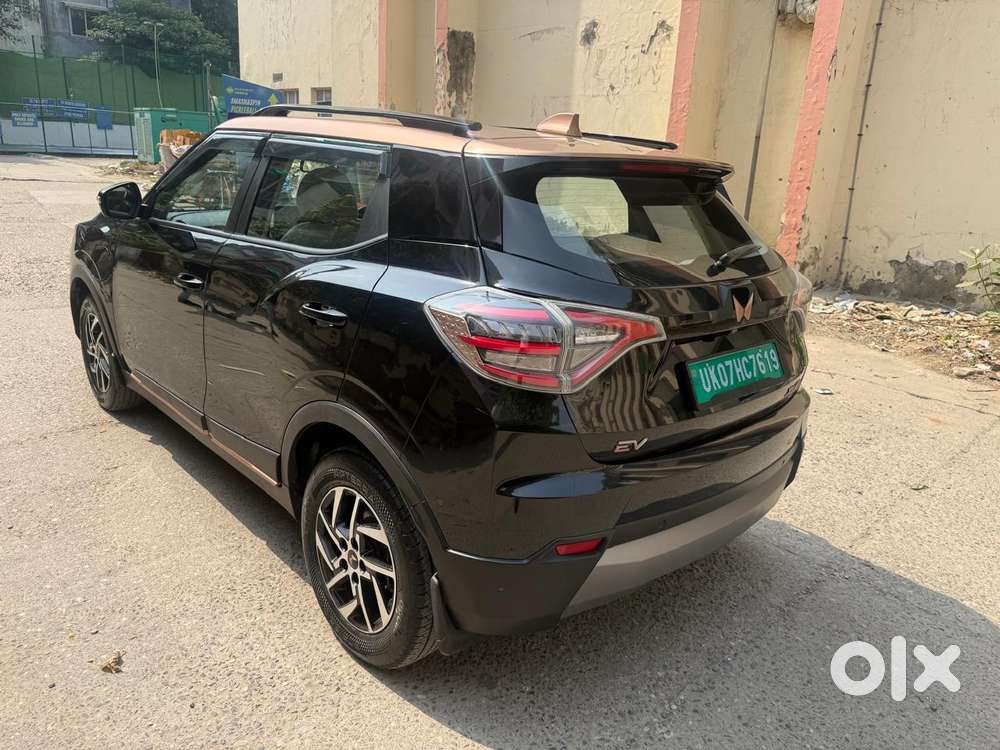 Mahindra Xuv400 Ev El Fast Charger, 2025, Electric
