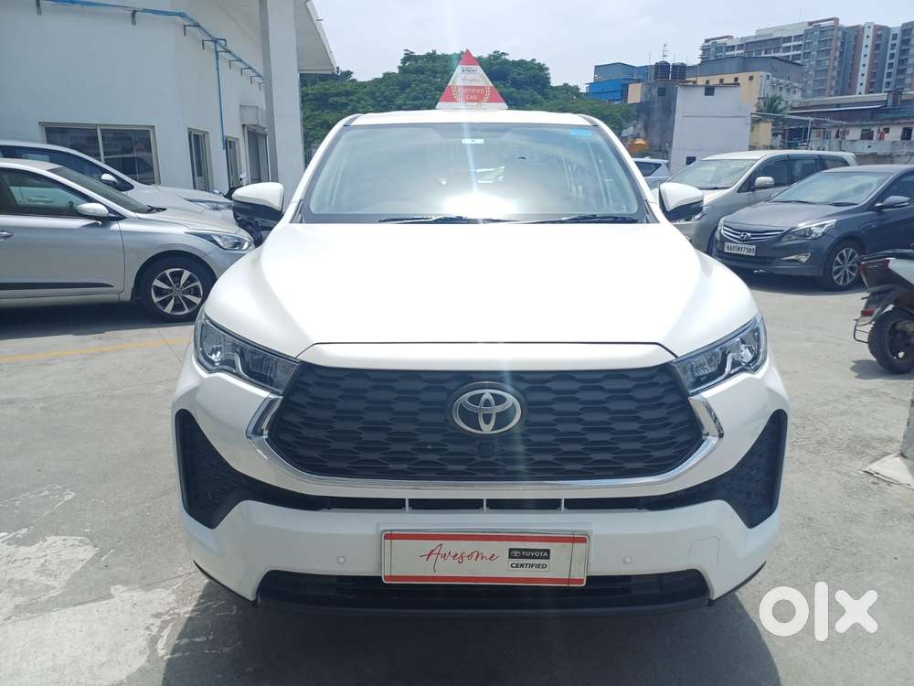 Toyota Innova Hycross 2.0 Vx Hybrid 8 Str, 2023, Electric