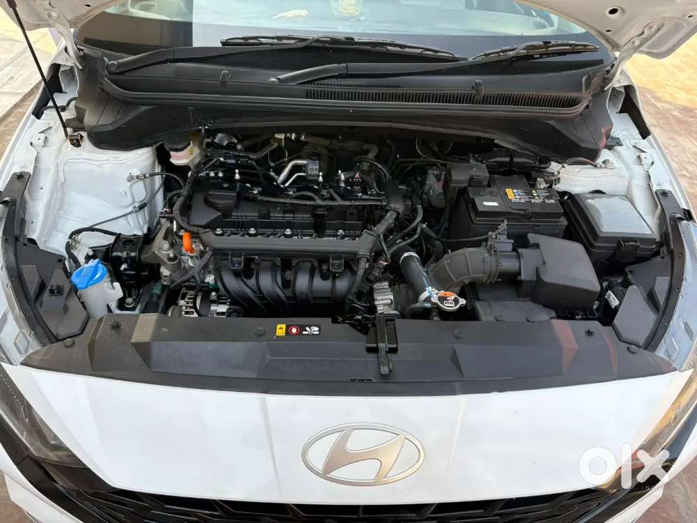 Hyundai New I20 2024 Petrol 17000 Km Driven Vip Number Original Car