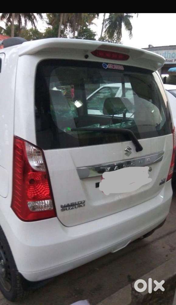 Suzuki Wagon R, 2017 Model , Vxi Automatic , White , Petrol. 22128km