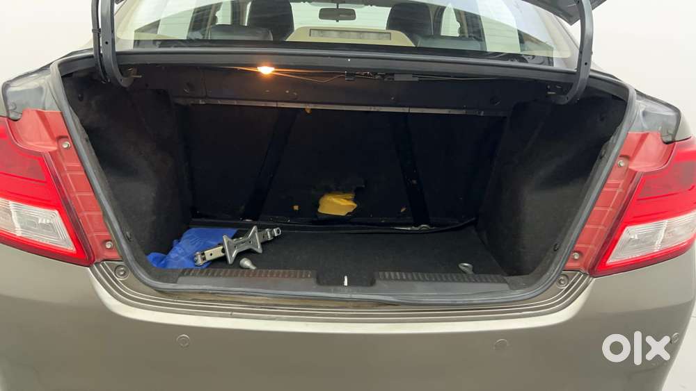 Maruti Suzuki Dzire 1.2 Zxi, 2018, Petrol