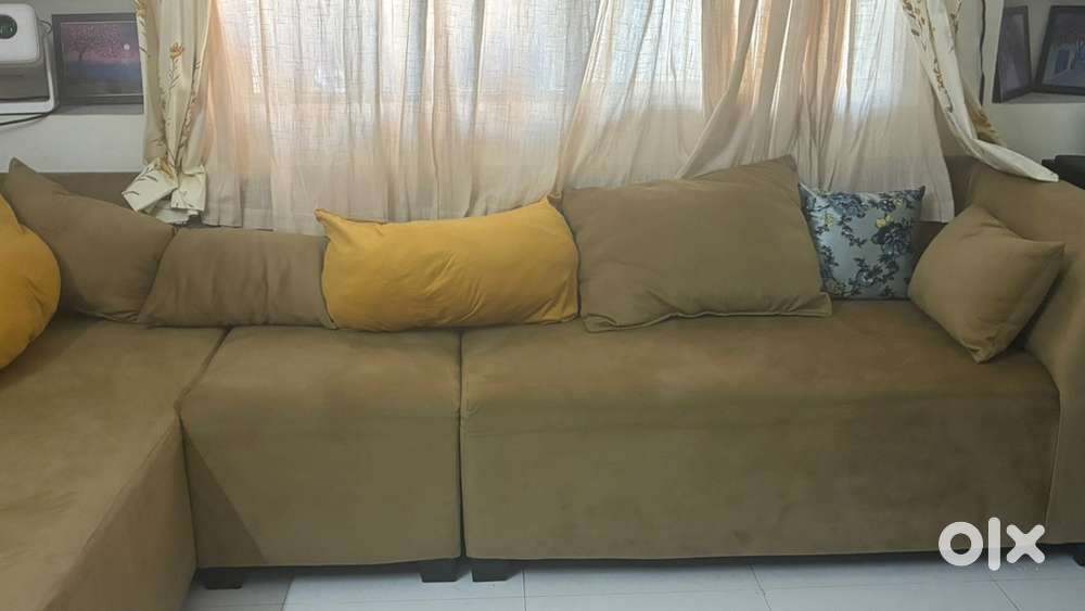 6-Seater L-Shape Sofa &ndash; Cream Colour | Only 4 Months Used