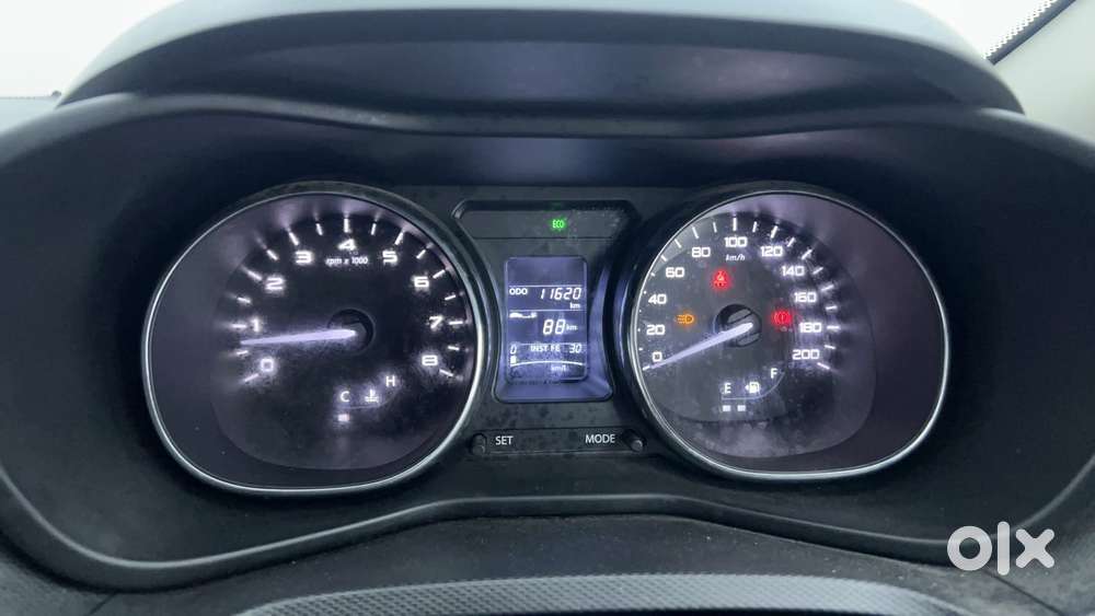 Tata Nexon 1.2 Revotron Xz Plus, 2018, Petrol