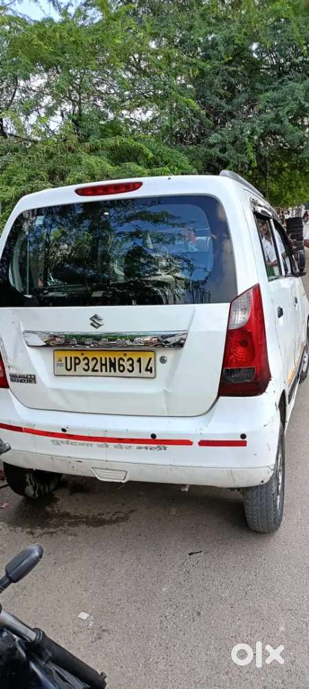 Ola Uber Atteched Hai