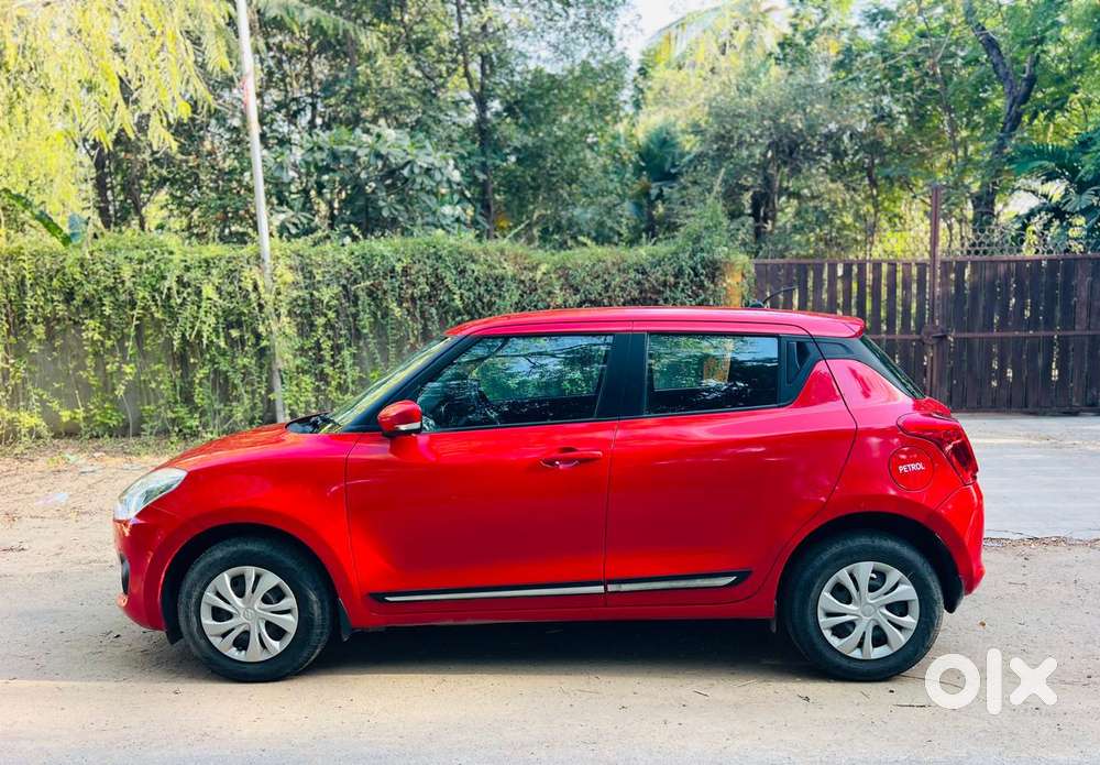Maruti Suzuki Swift 1.2 Vxi (o), 2021, Petrol