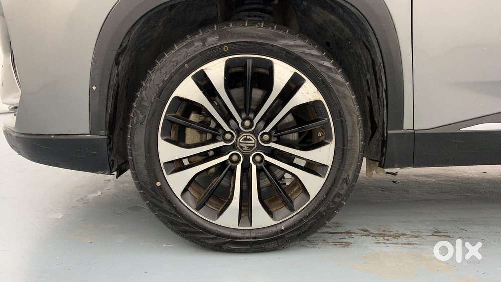 Mg Hector Plus Sharp Hybrid 1.5 Mt, 2021, Petrol