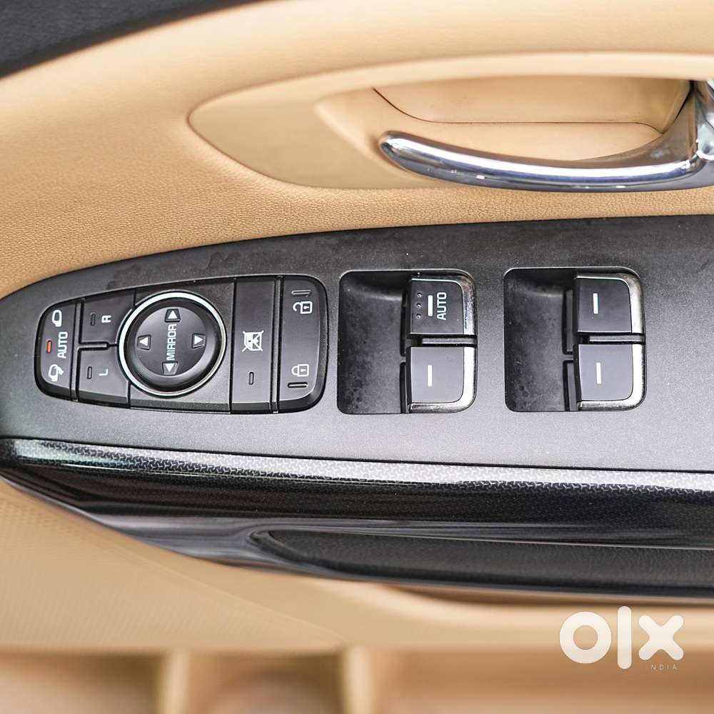 Kia Carnival Prestige, 2020, Diesel