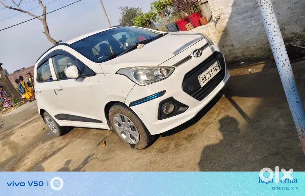 Hyundai Grand I10 2016 Petrol Well Maintained