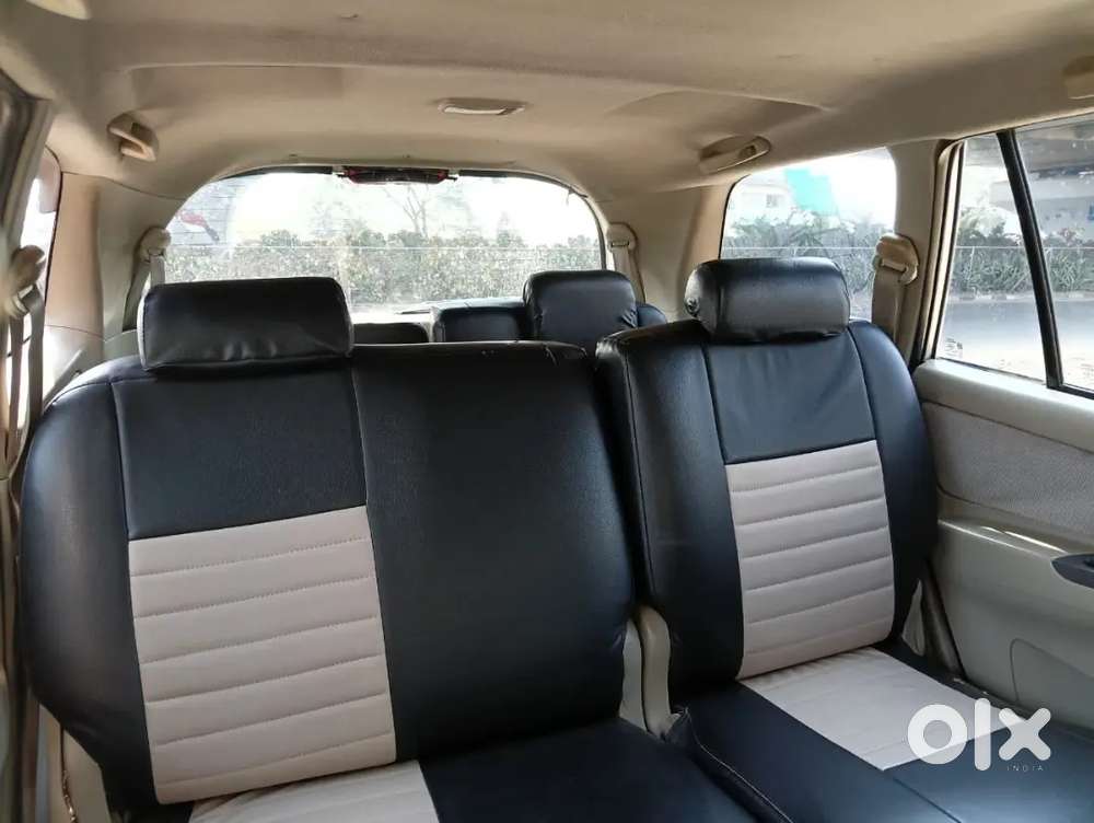 Toyota Innova 2012 Diesel 163000 Km Driven