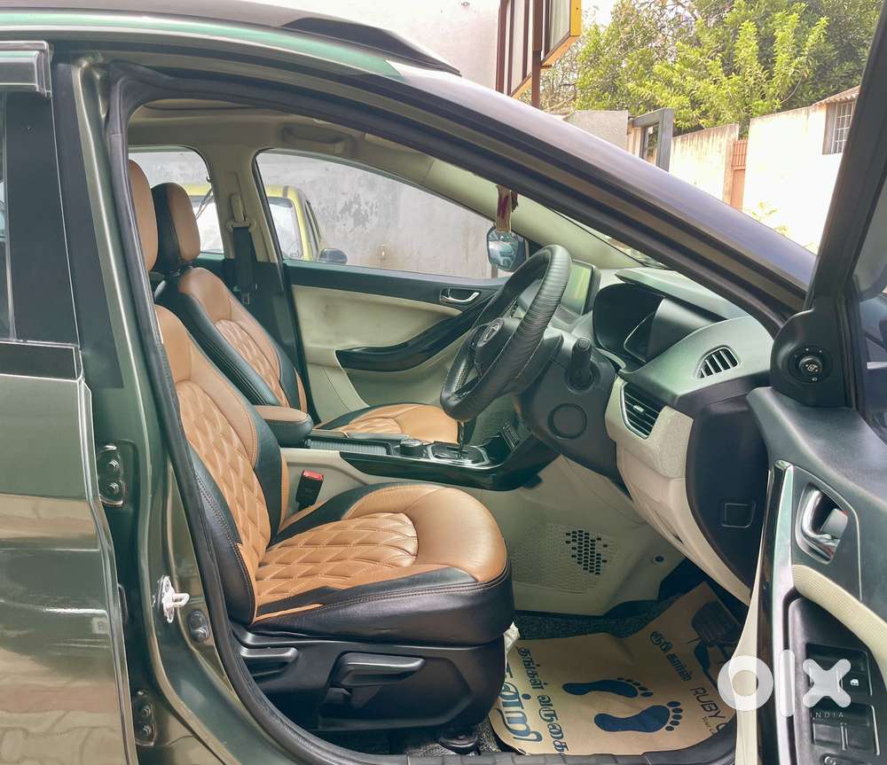 Tata Nexon 1.5 Revotorq Xza Plus Dual Tone Roof (o) Amt, 2021, Diese..