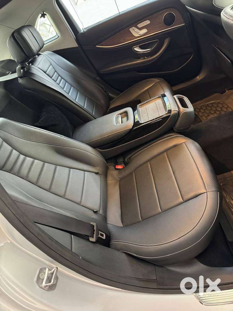 Mercedes-benz E-class 2017 E220 D Immaculate Condition