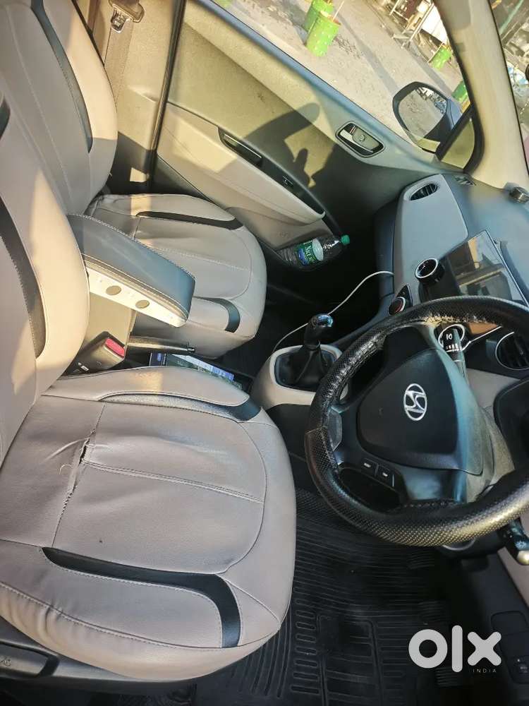 Hyundai Grand I10 2016 Petrol Well Maintained